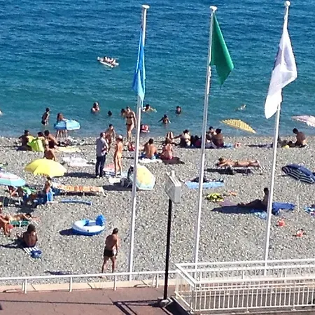 Apartamento Le Mirage, Sea Front View, 3 Bedrooms, 100m *