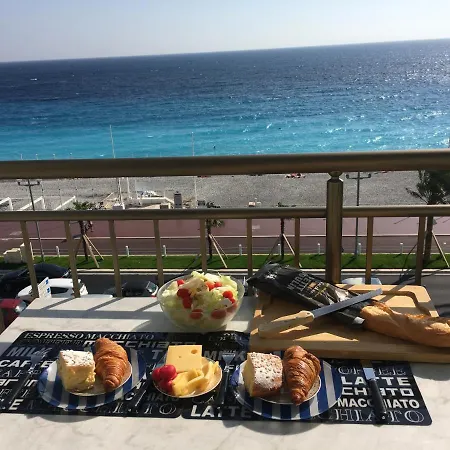 Apartamento Le Mirage, Sea Front View, 3 Bedrooms, 100m Nice